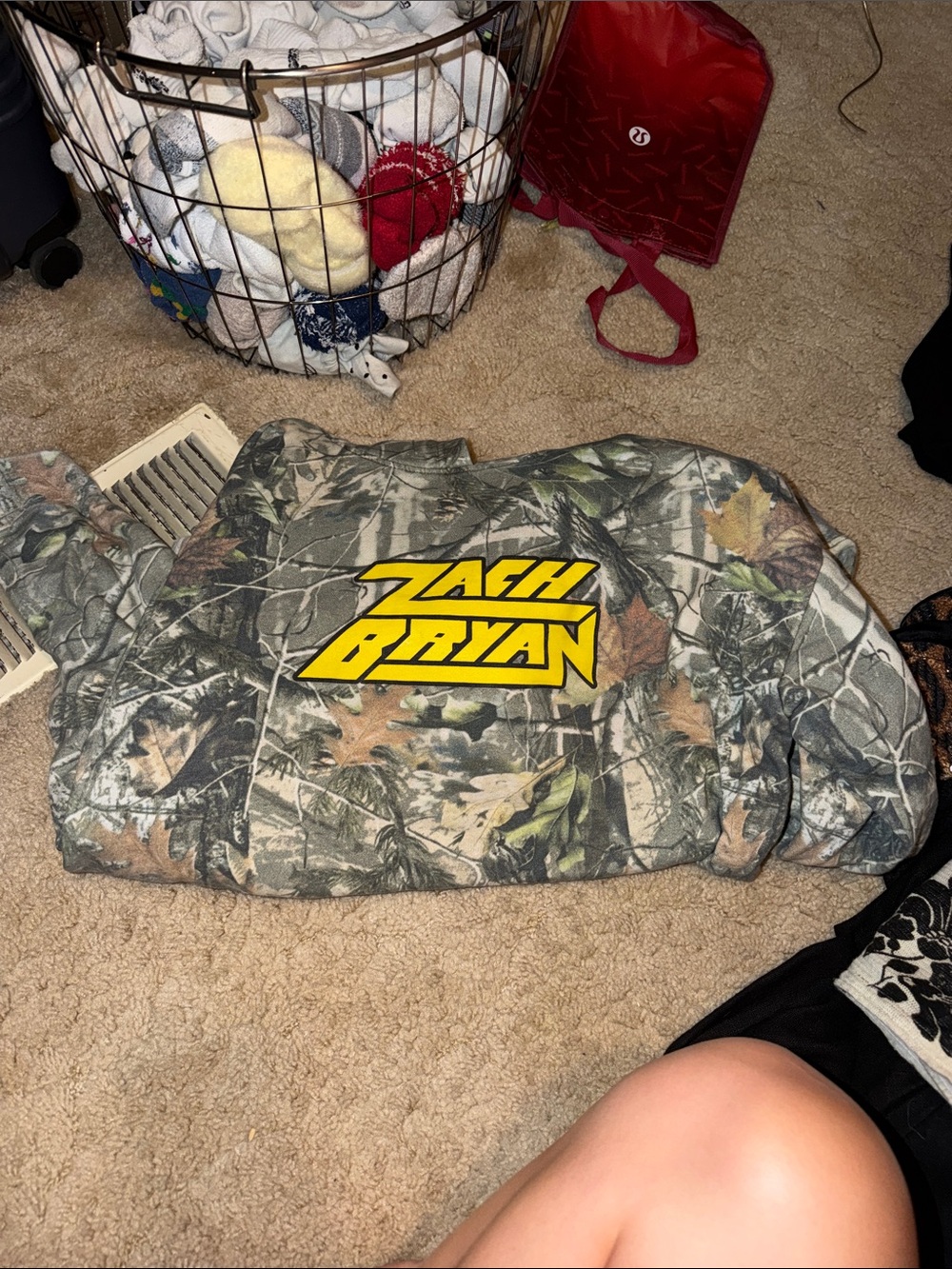 Zach Bryan Camouflage Graphic Sweatshirt - Yellow Logo